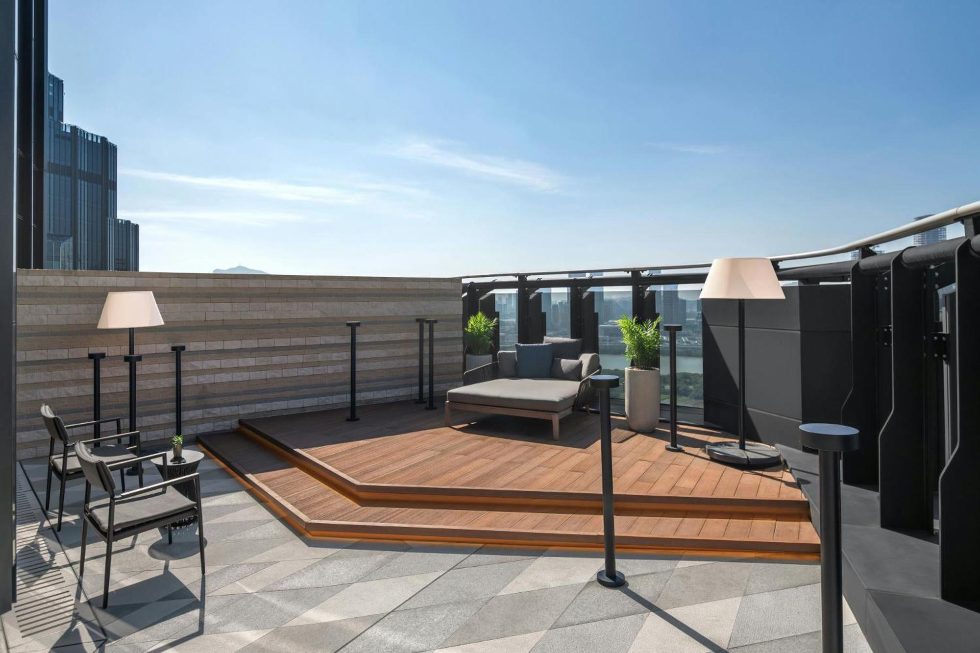 W Macau - Studio City Exterior photo Rooftop